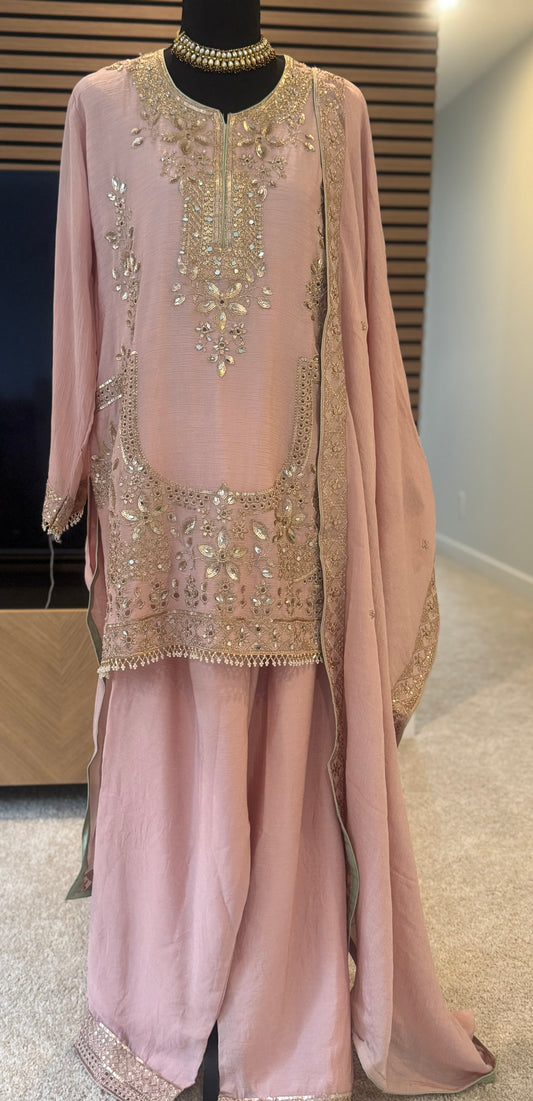 Pink short shirt with heavy thread work